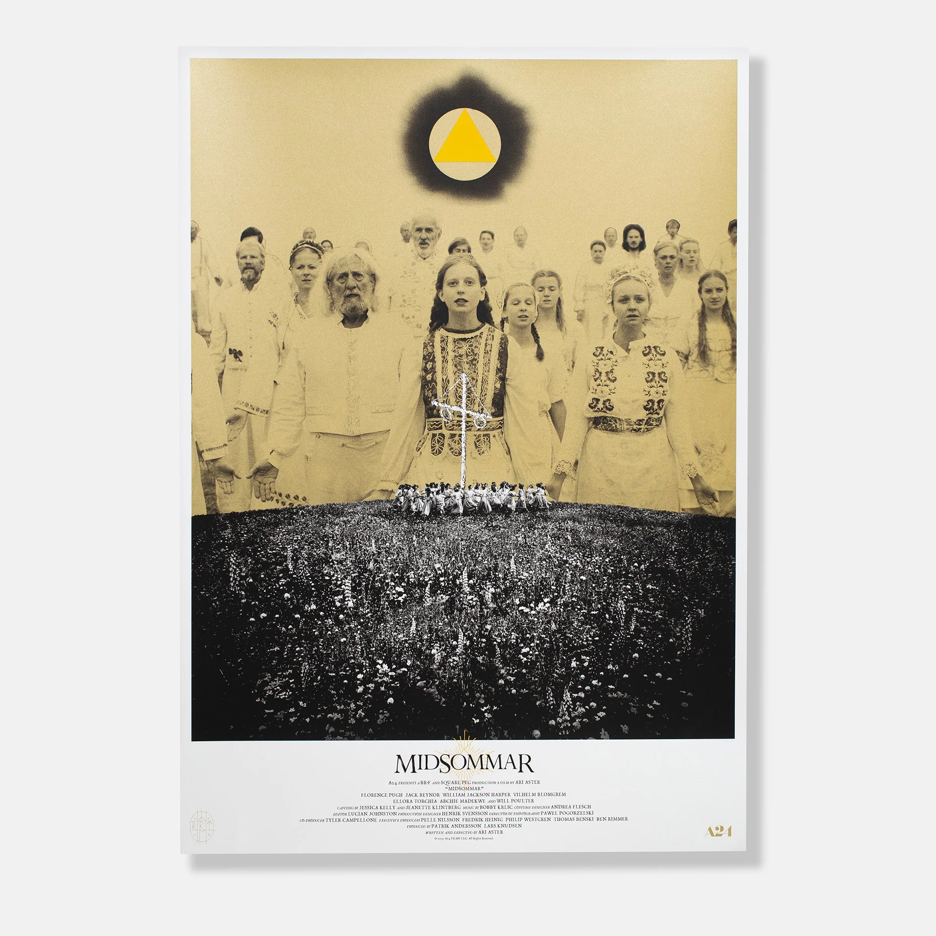 Midsommar Hårga by Idea Oshima